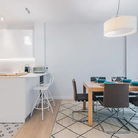 Apartament Sunrise By People *